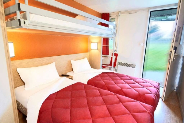 Hotel Premiere Classe PARIS OUEST - Pont de Suresnes